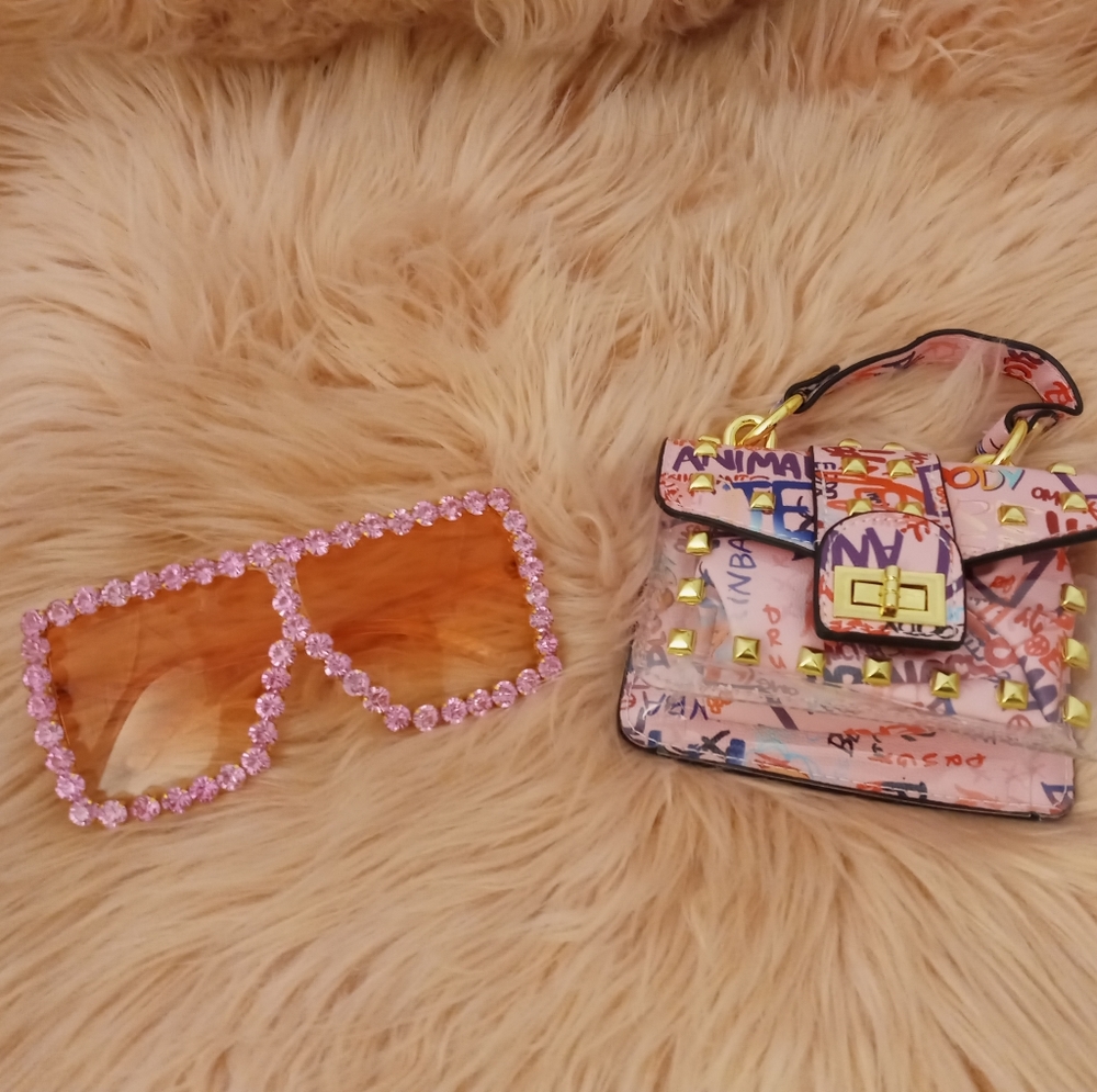 Matching Accessories Set